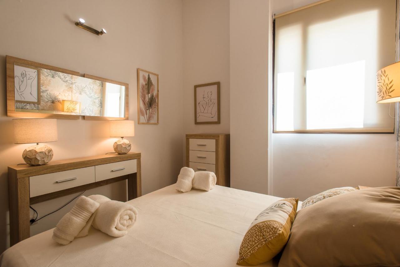 Apartamento Puerta Real - Free Parking Sevilla Dış mekan fotoğraf