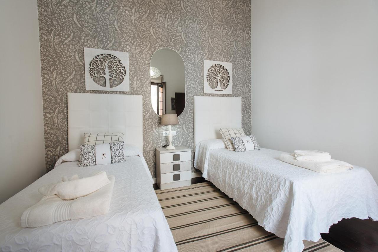 Apartamento Puerta Real - Free Parking Sevilla Dış mekan fotoğraf